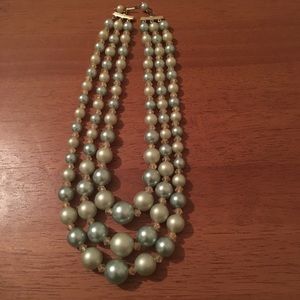 Green and Gold Tone Beaded Necklace
